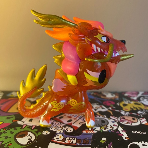 tokidoki Lunar Unicorno Metallico DRAGON - Picture 1 of 6